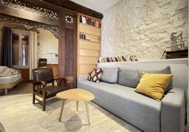 location Appartement ancien Sete
