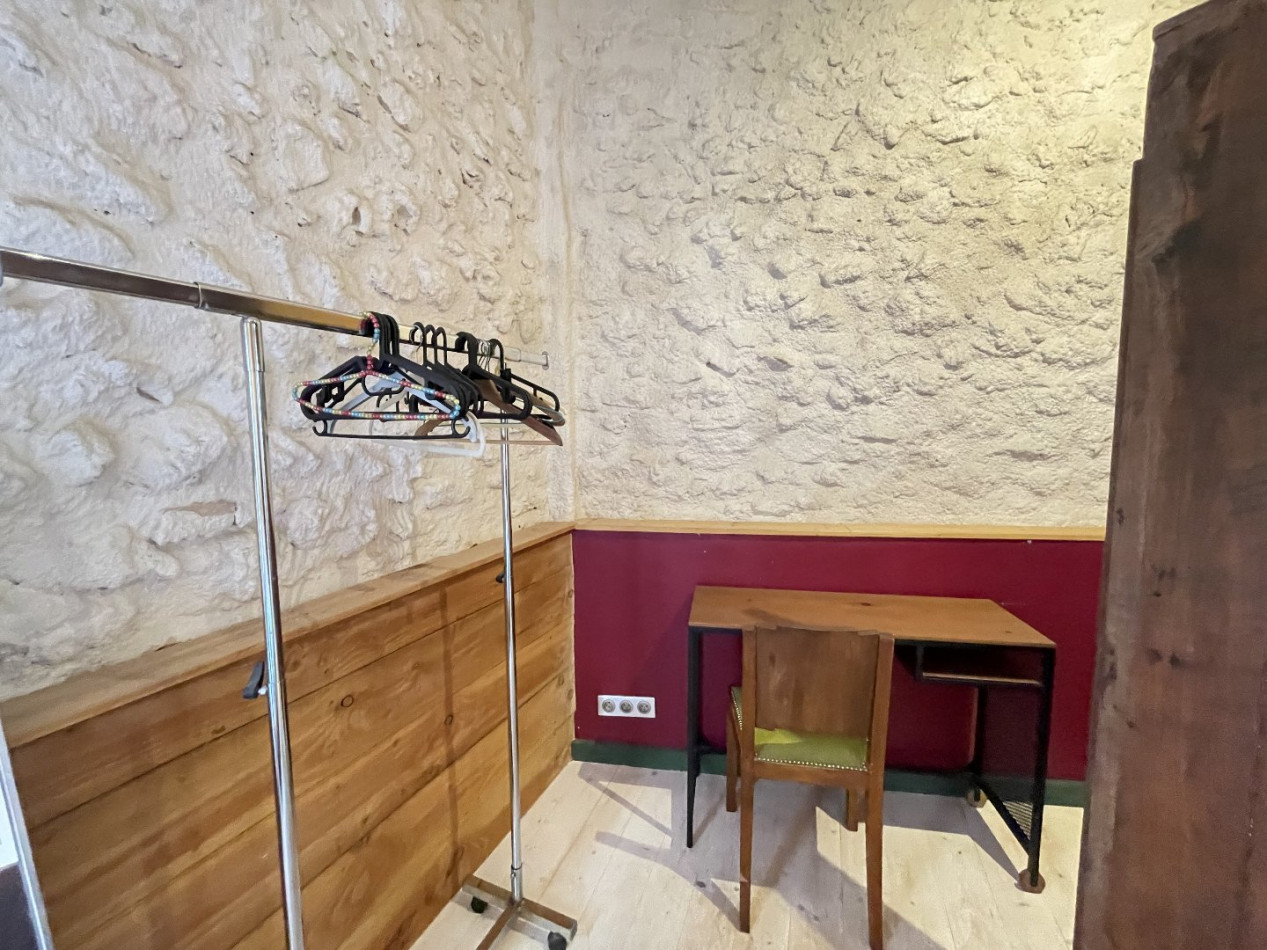 location Appartement ancien Sete - Photo 8