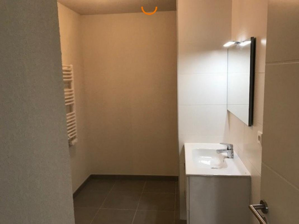 location Appartement Sete - Photo 3