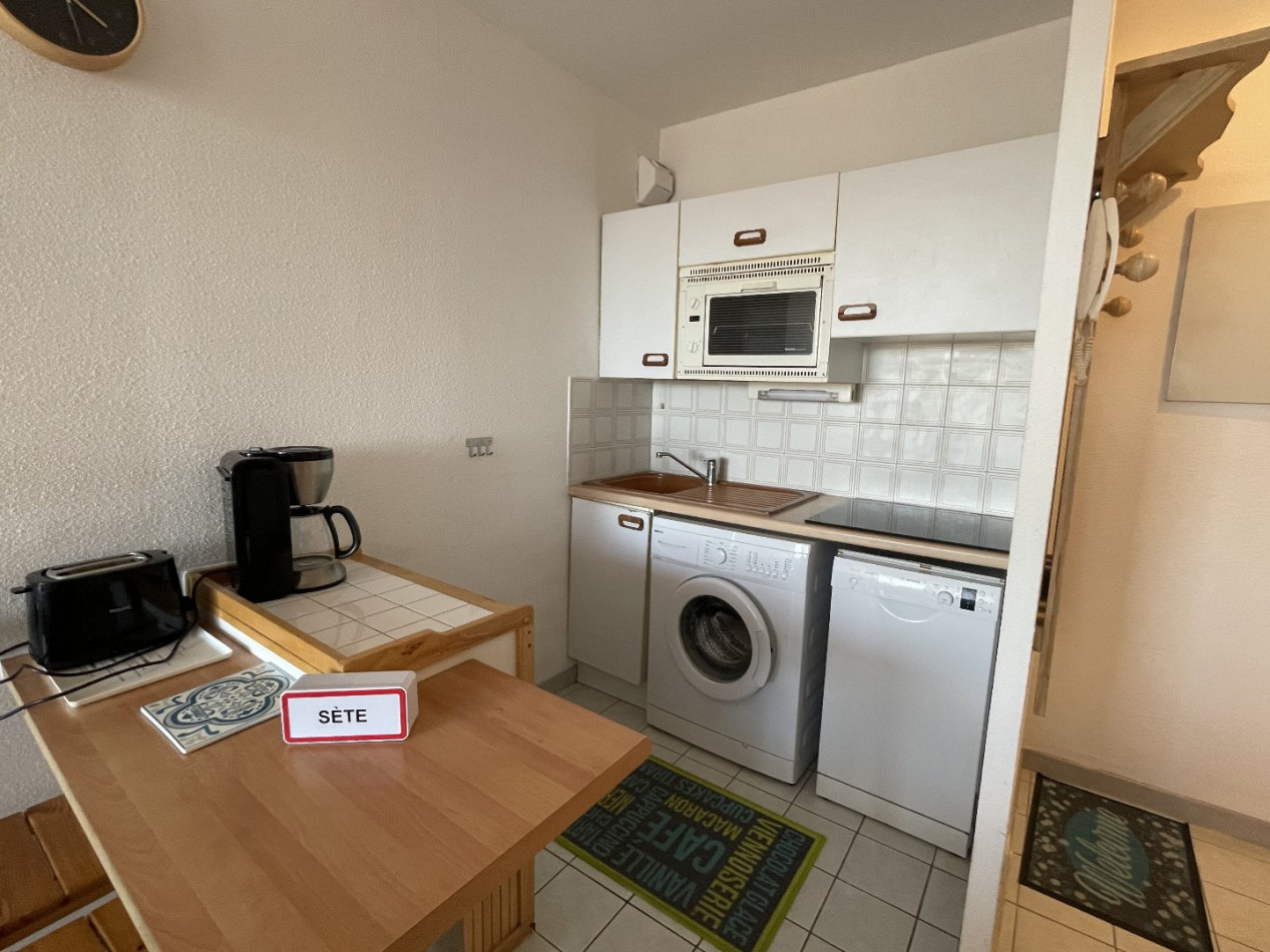 location Appartement en résidence Sete - Photo 2