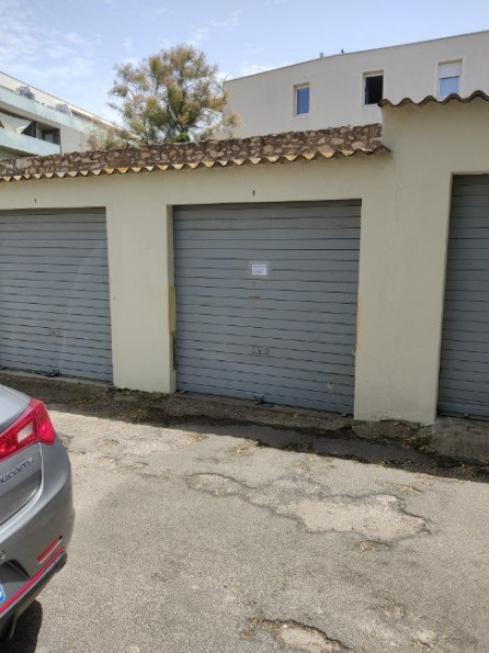 location Garage Sete - Photo 1