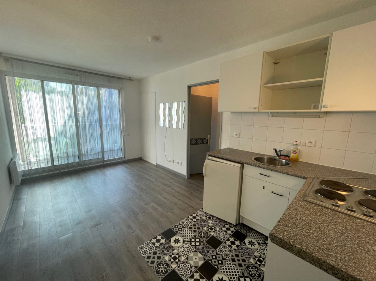 location Appartement en résidence Sete - Photo 1