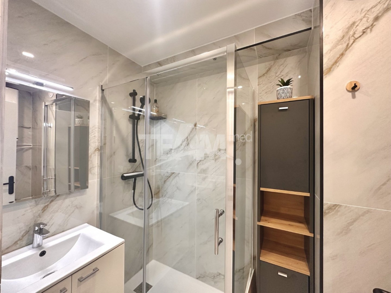 for rent Appartement Sete - Photo 3