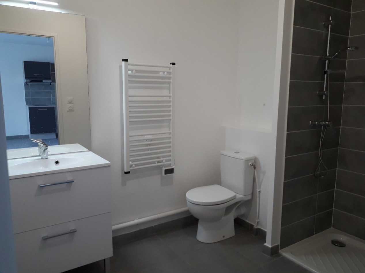 location Appartement neuf Sete - Photo 12