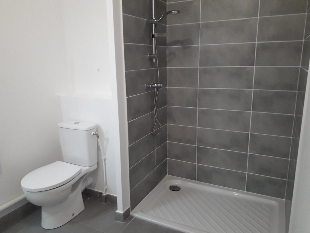 location Appartement neuf Sete - Photo 13