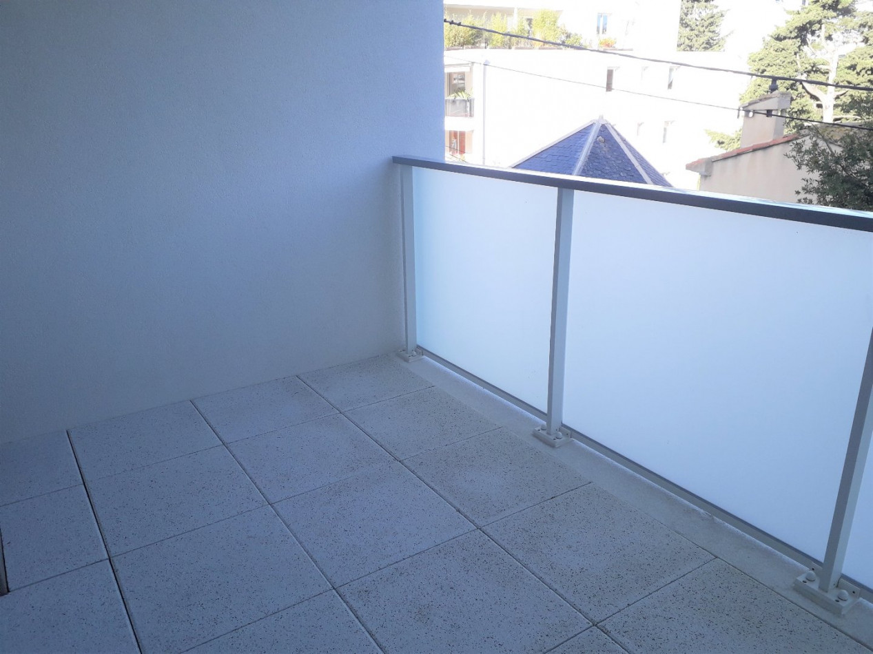 location Appartement neuf Sete - Photo 6
