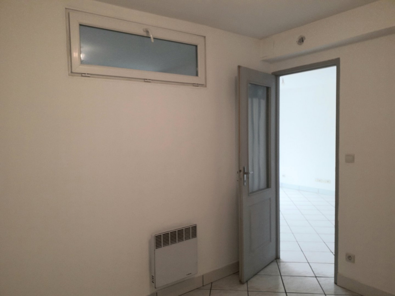 location Appartement ancien La Peyrade - Photo 10
