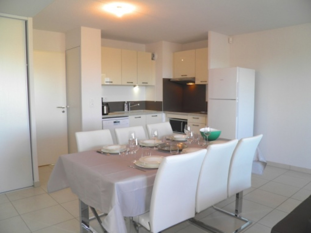 en location saisonnière Appartement Sète - Photo 6