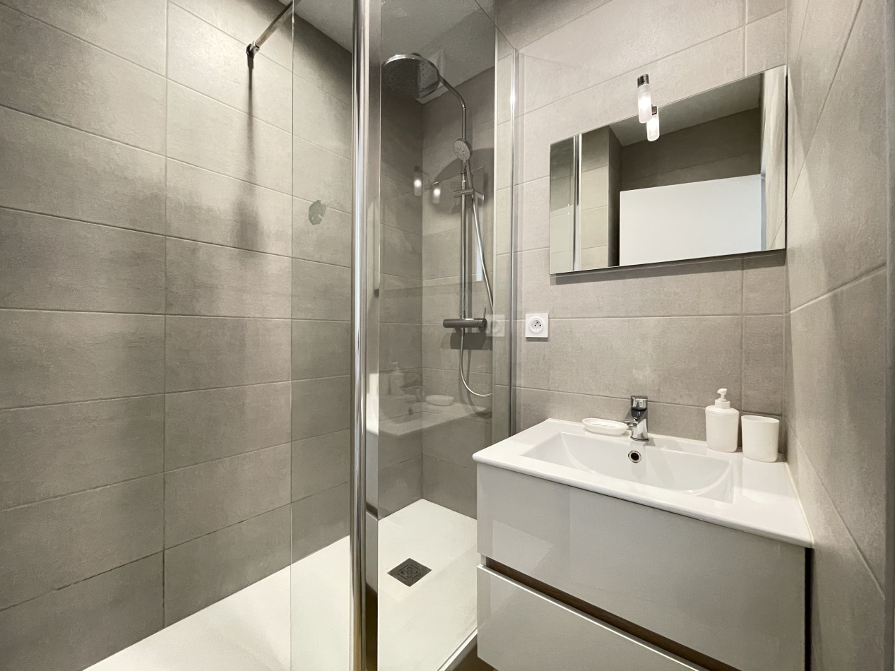 en location saisonnière Appartement Sète - Photo 4