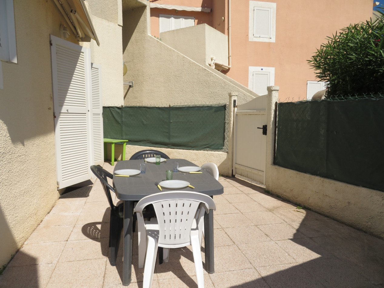 en location saisonnière Appartement Sète - Photo 9