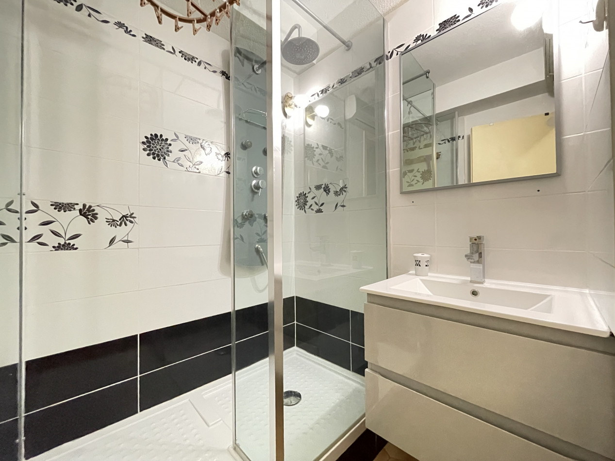 en location saisonnière Appartement Sète - Photo 6