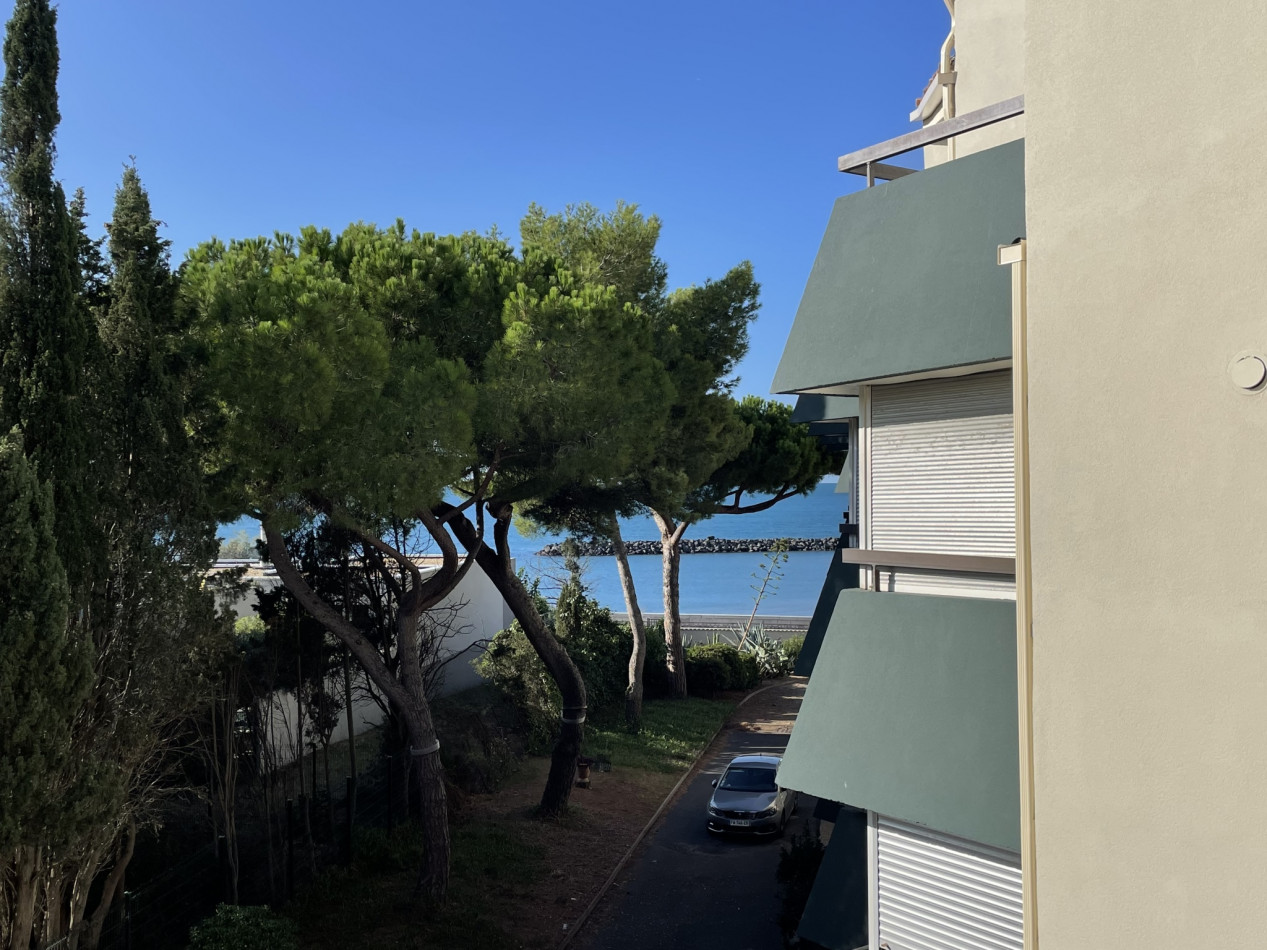 en location saisonnière Appartement Sète - Photo 10