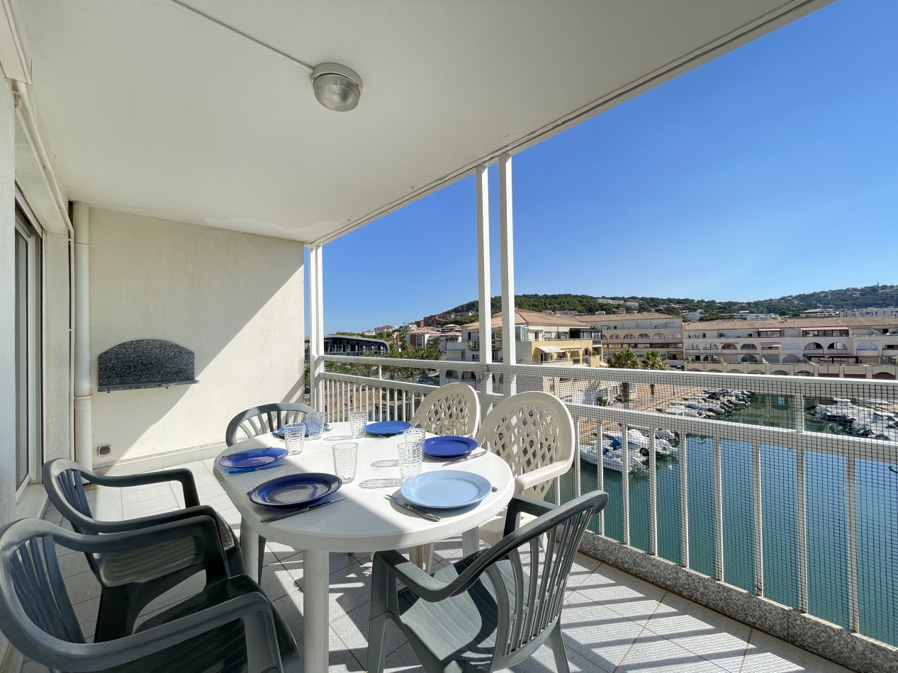 en location saisonnière Appartement Sète - Photo 2