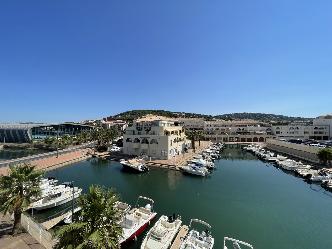 en location saisonnière Appartement Sète - Photo 18