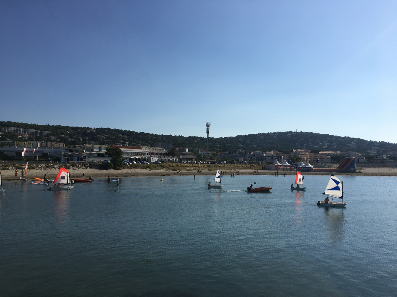 en location saisonnière Appartement Sète - Photo 18