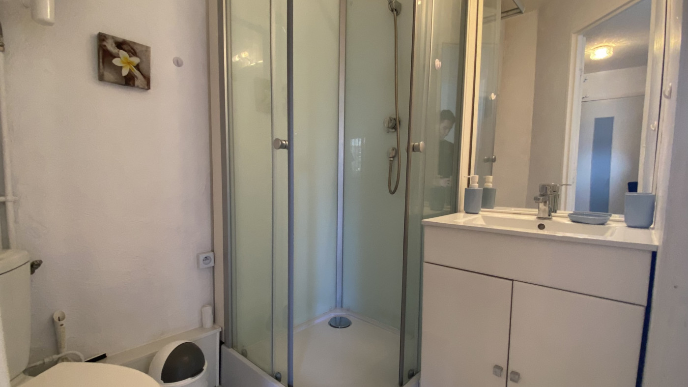 en location saisonnière Appartement Sète - Photo 6