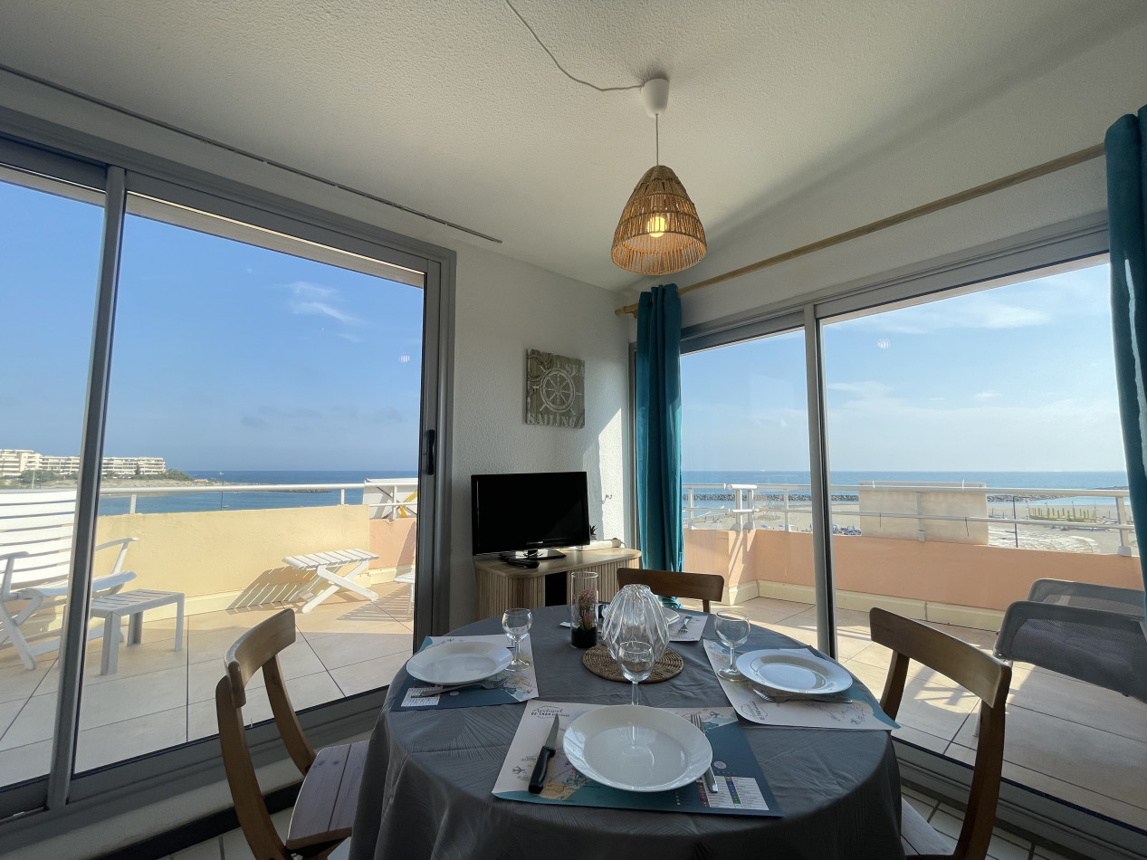en location saisonnière Appartement Sète - Photo 9