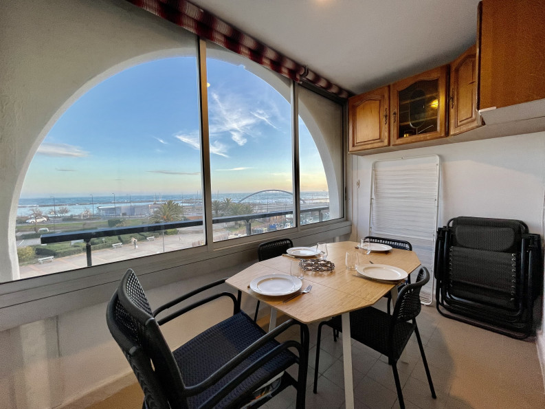 en location saisonnière Appartement Sète - Photo 2