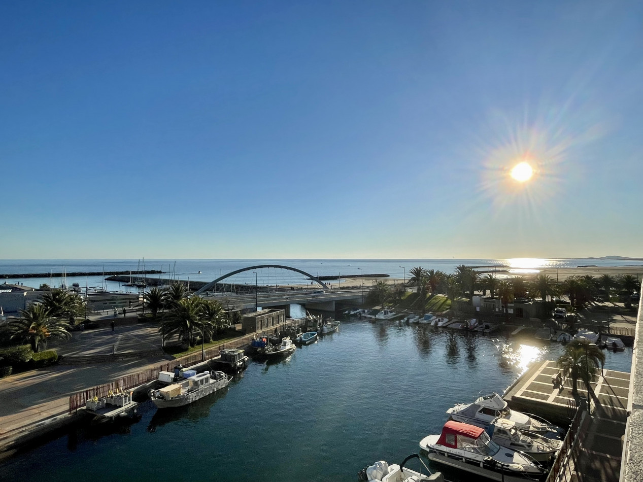 en location saisonnière Appartement Sète - Photo 14