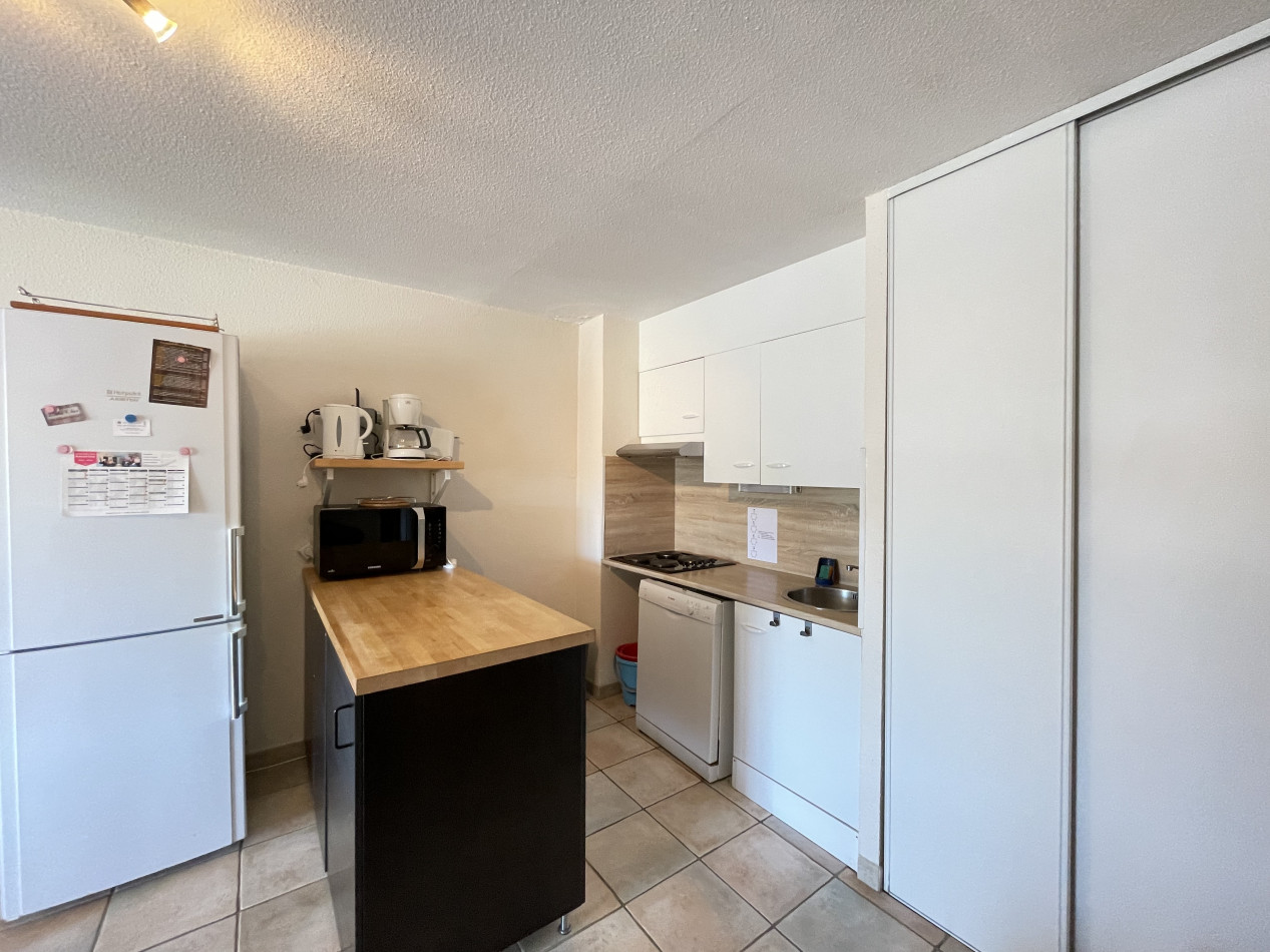 en location saisonnière Appartement Sète - Photo 9