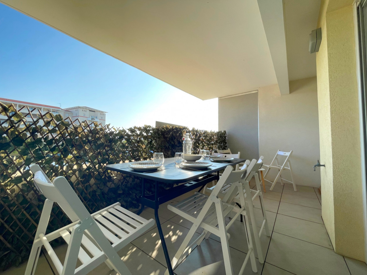 en location saisonnière Appartement Sète - Photo 9