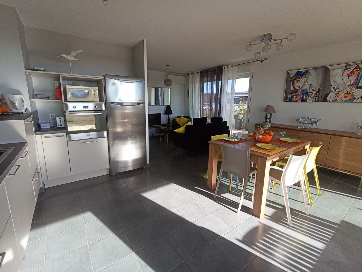 en location saisonnière Appartement Sète - Photo 6