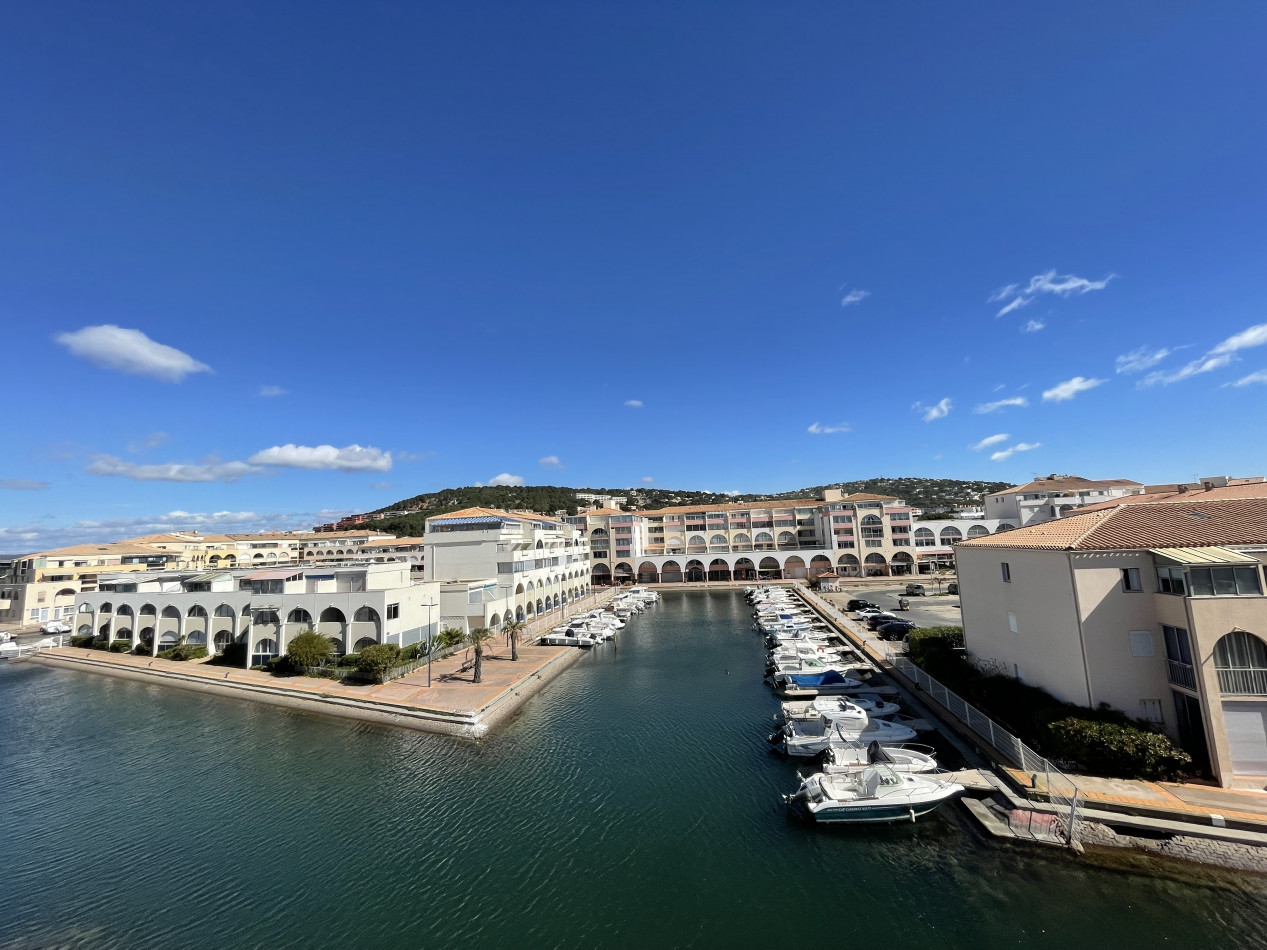 en location saisonnière Appartement Sète - Photo 9
