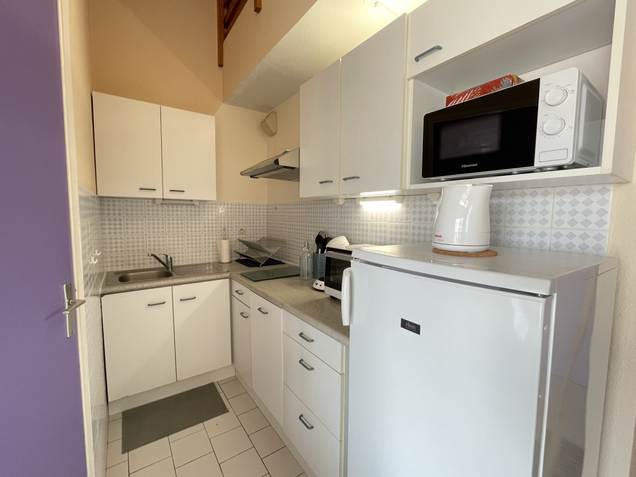 en location saisonnière Appartement Sète - Photo 6