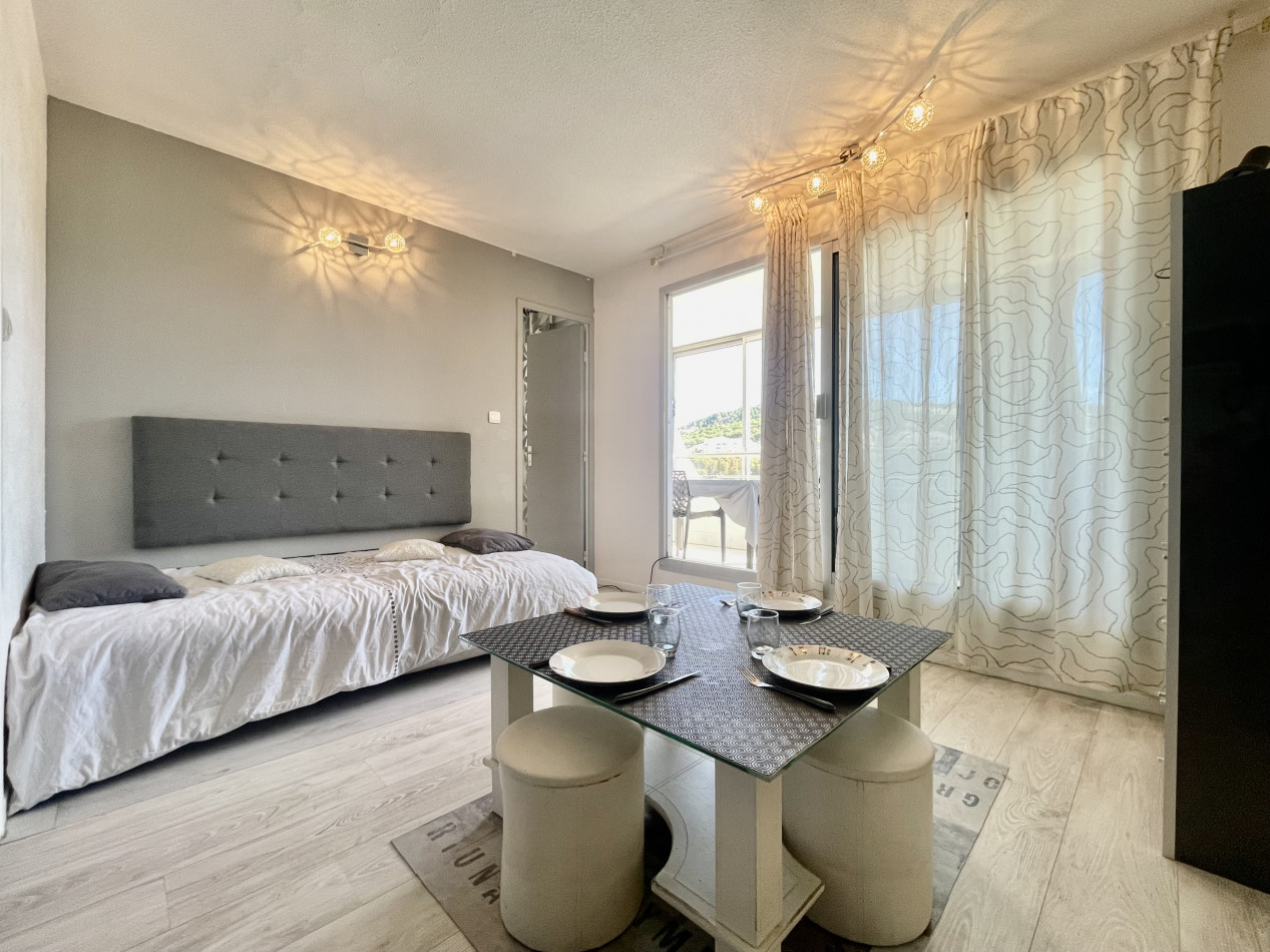 en location saisonnière Appartement Sète - Photo 9
