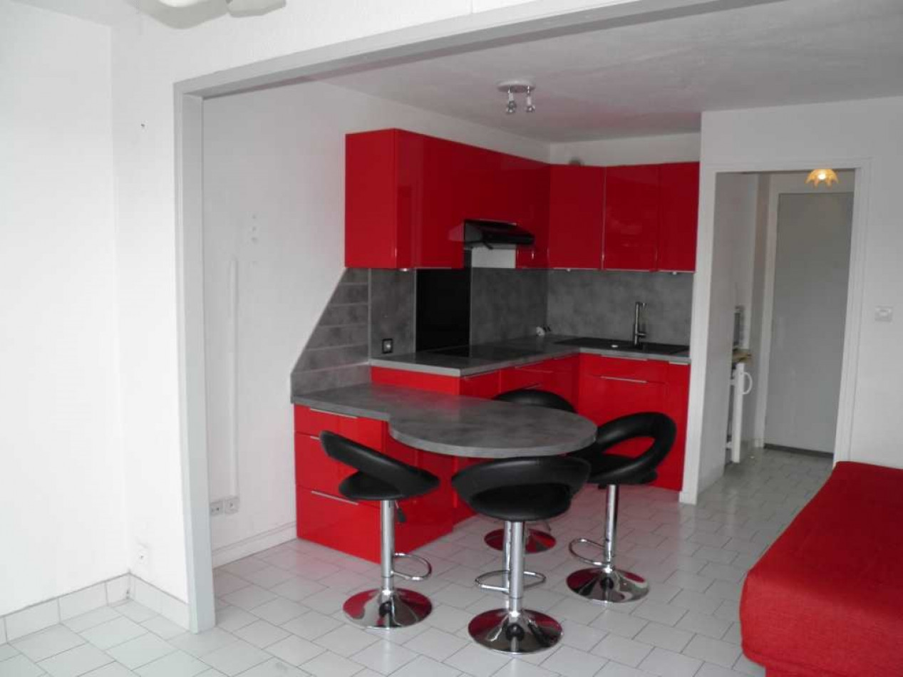 en location saisonnière Appartement Sète - Photo 5