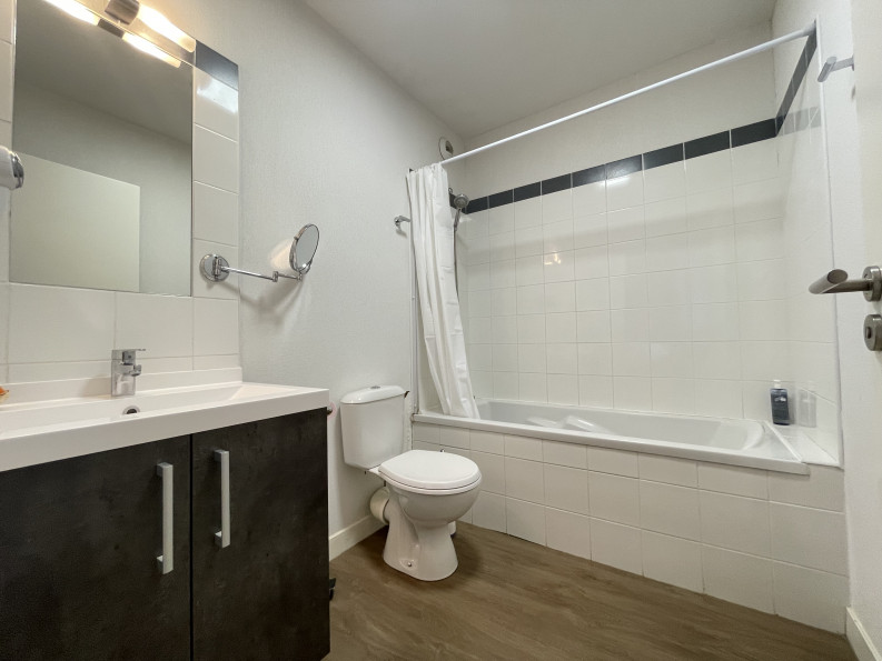 en location saisonnière Appartement Sète - Photo 5