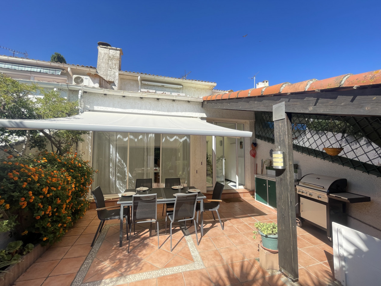 en location saisonnière Maison Sète - Photo 1