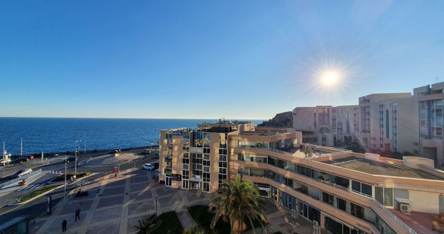 en location saisonnière Studio cabine Sète