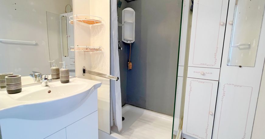 en location saisonnière Studio cabine Sète