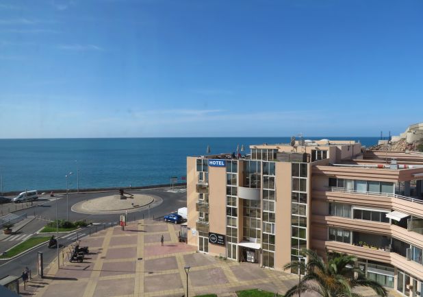 en location saisonnière Studio cabine Sète