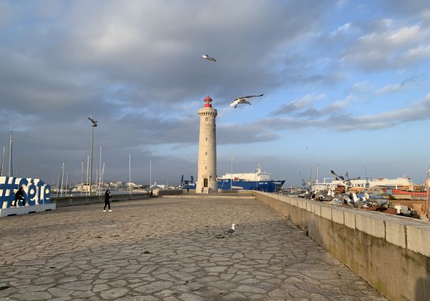 en location saisonnière Studio cabine Sète