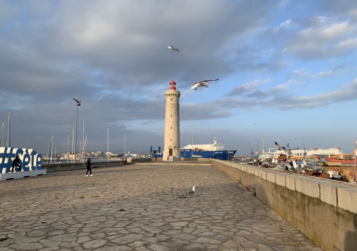 en location saisonnière Studio cabine Sète