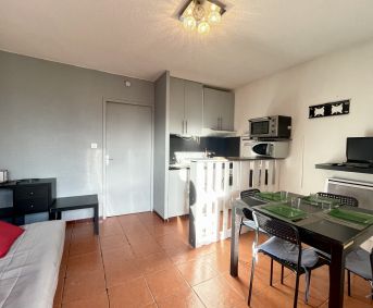 en location saisonnière Studio cabine Sète