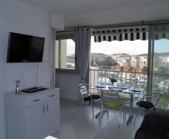 en location saisonnière Studio cabine Sète