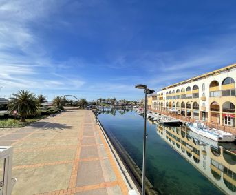 en location saisonnière Studio cabine Sète