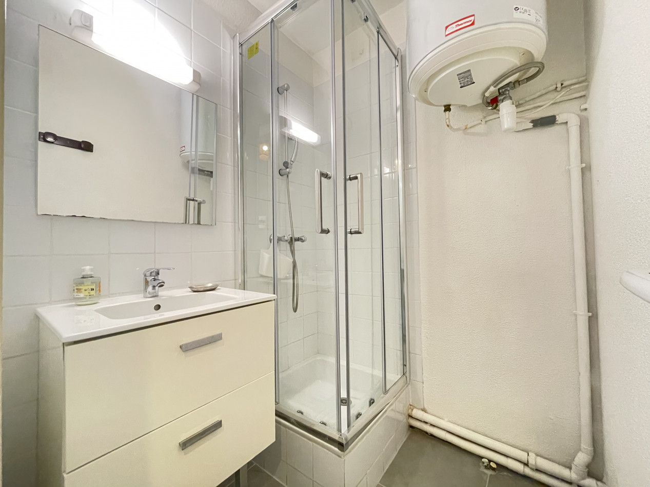 en location saisonnière Studio cabine Sète - Photo 8
