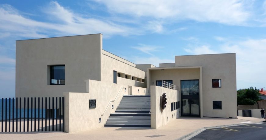 en location saisonnière Studio cabine Sète