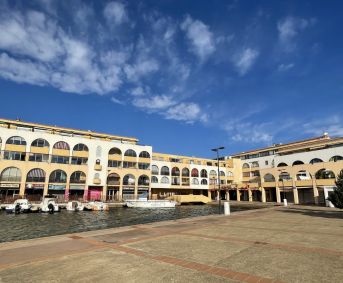 en location saisonnière Studio cabine Sète