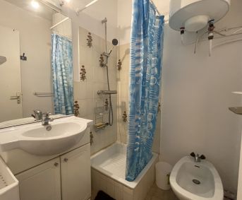 en location saisonnière Studio cabine Sète