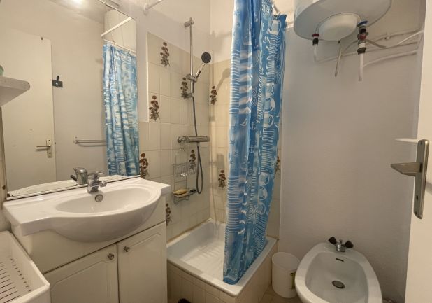 en location saisonnière Studio cabine Sète