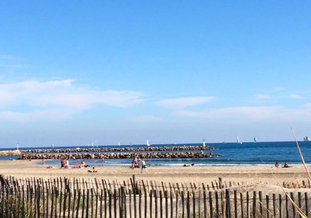 en location saisonnière Studio cabine Sète