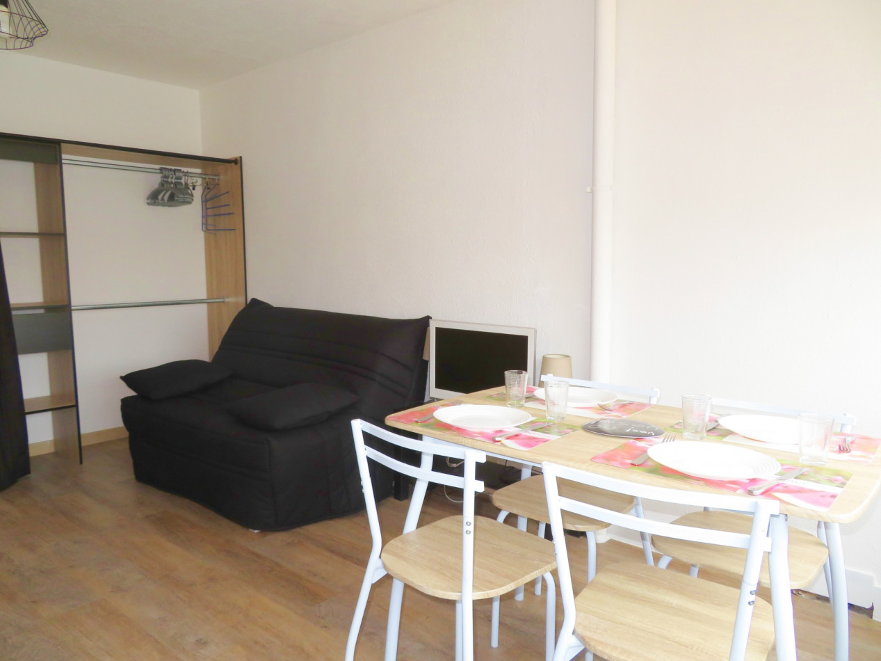 en location saisonnière Appartement Sète - Photo 6