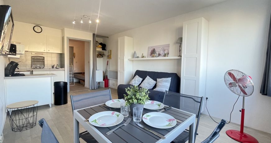 en location saisonnière Studio cabine Sète