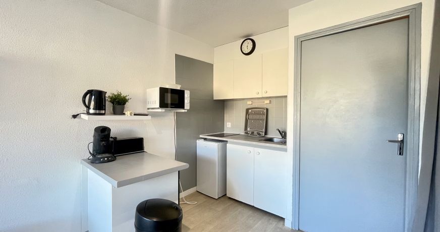 en location saisonnière Studio cabine Sète