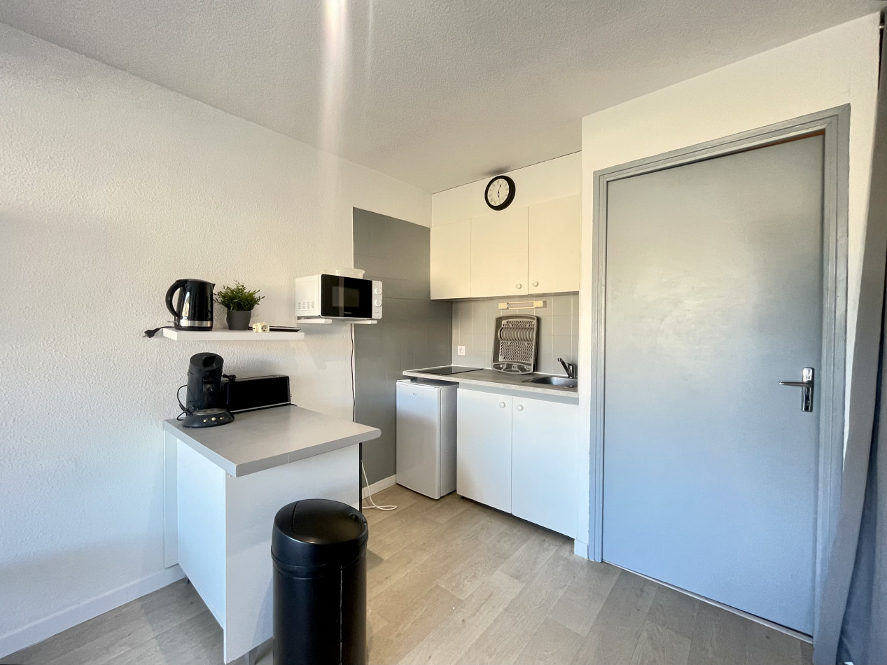 en location saisonnière Studio cabine Sète - Photo 2